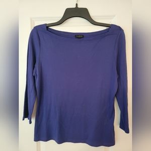 Blue quarter sleeve top